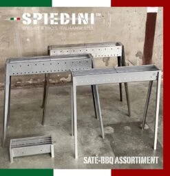 Spiedini Saté-bbq Bali 40 Mini - Kleine, Smalle Houtskoolbarbecue Met Horizontaal Rooster Voor Sate Of Andere Spiesjes - 40 Cm Lang, 11 Cm Breed, 14 Cm Hoog - Ideaal Voor Tuin- Of Open Haard, Of Balkon - Materiaal: Gealuminiseerd Ijzer -BBQ Verkoop 1153x1200 4