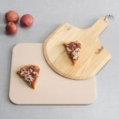 Buxibo 2in1 Pizzasteen - Voor BBQ & Oven - Inclusief Serveer Plank - Pizzabord/Pizzaplank - 30.5 X 38.1 X 1.4 Cm -BBQ Verkoop 1200x1200 276