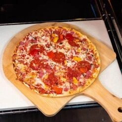 Buxibo 2in1 Pizzasteen - Voor BBQ & Oven - Inclusief Serveer Plank - Pizzabord/Pizzaplank - 30.5 X 38.1 X 1.4 Cm -BBQ Verkoop 1200x1200 281