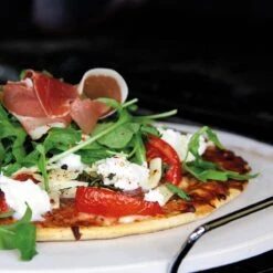 Pizzasteen BBQ & Oven | Pizzaplaat Voor De Lekkerste Bereiding Van Een Pizza Op Jouw Barbecue Of In De Oven | Pizza Stone Rond | Medium (33 Cm) -BBQ Verkoop 1200x1200 316