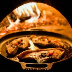 Valhal Outdoor Skillet / Plancha / Koekenpan - Gietijzer - Diameter 35cm, Twee Handvatten, VH35F -BBQ Verkoop 1200x1200 419