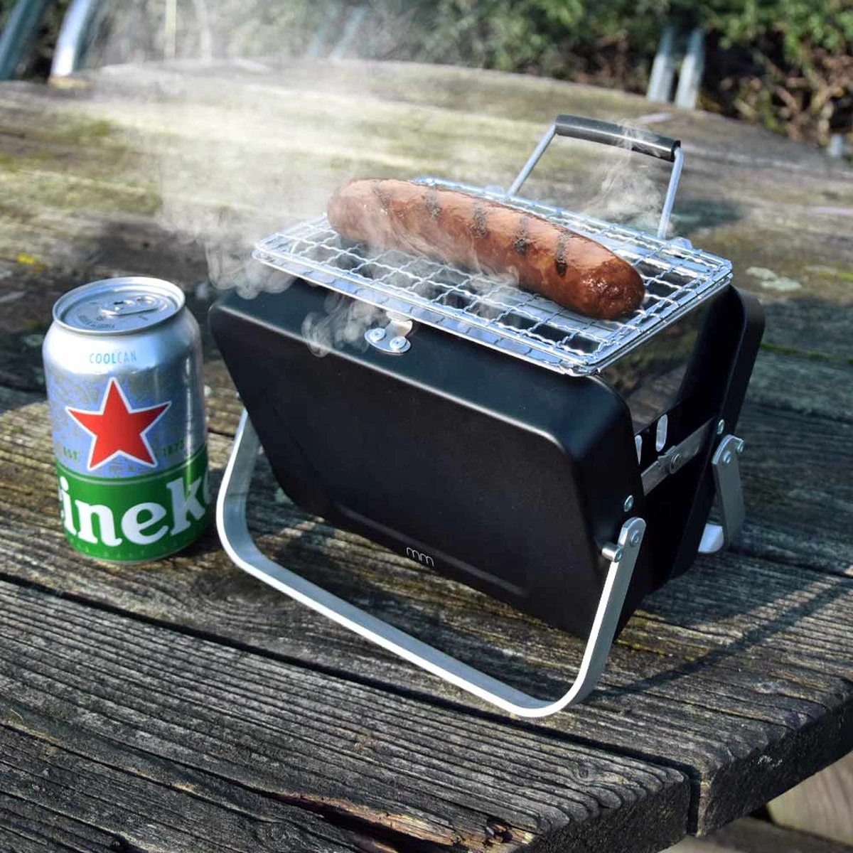 Mikamax Draagbare Mini BBQ - Barbecue - 's Werelds Kleinste Barbecue - Past In Je Broekzak - 18 × 6 × 15,5 Cm - 714 Gram - Mat Zwart 7 Mikamax Draagbare Mini BBQ - Barbecue - 's Werelds Kleinste Barbecue - Past In Je Broekzak - 18 × 6 × 15,5 Cm - 714 Gram - Mat Zwart - Image 5