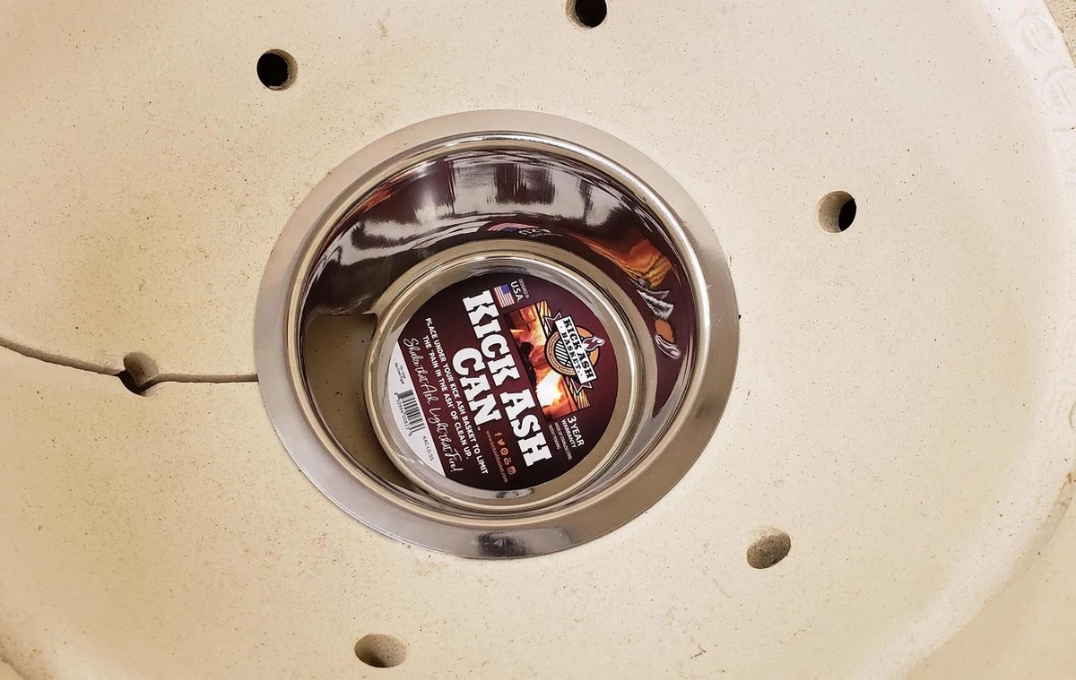 Kick Ash Basket - Big Green Egg Large - Kick Ash Can - As Opvang Pan 7 Kick Ash Basket - Big Green Egg Large - Kick Ash Can - As Opvang Pan - Image 5