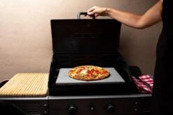Pizzasteen BBQ Oven - Lava Van Vulkaan Etna - Barbecue Accesoires - Made In Italy - Broodbaksteen - 30x38x1.1 - VDN -BBQ Verkoop 1200x800 14
