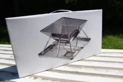 United Entertainment - Opvouwbare Houtskoolbarbecue - RVS - Met Koffer En Draagtas 17 United Entertainment - Opvouwbare Houtskoolbarbecue - RVS - Met Koffer En Draagtas -BBQ Verkoop 1200x800 46