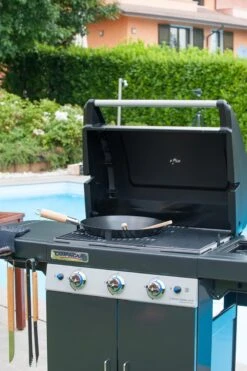 Campingaz 3 Series Classic LS Gasbarbecue - 3 Branders - Zwart - BBQ -BBQ Verkoop 798x1200